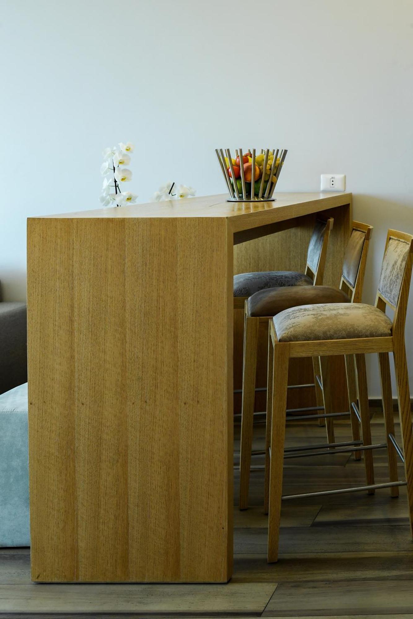 The Stay Furnished Apartments Dbayeh Eksteriør bilde