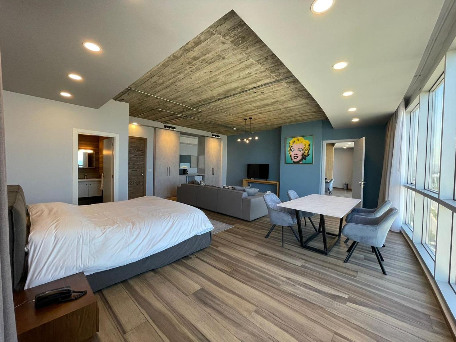 The Stay Furnished Apartments Dbayeh Eksteriør bilde
