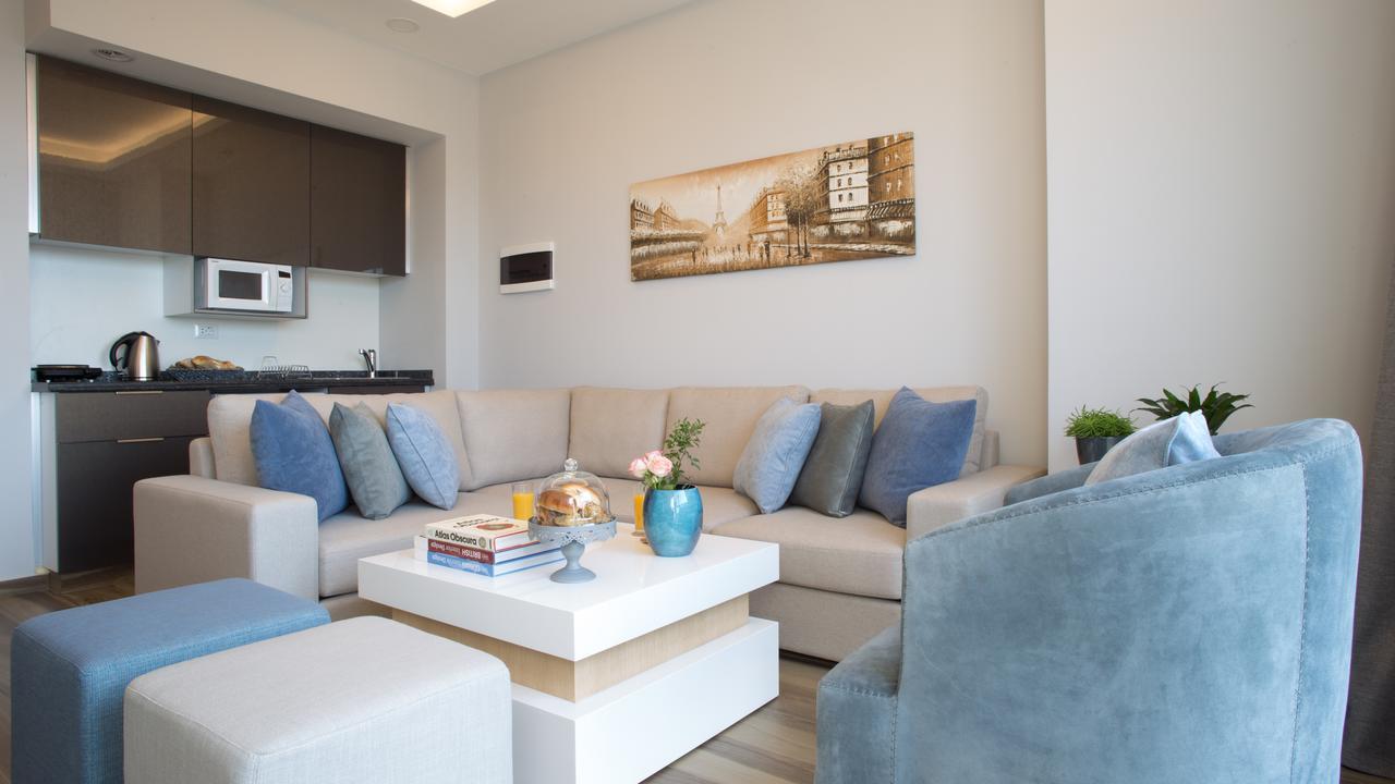 The Stay Furnished Apartments Dbayeh Eksteriør bilde