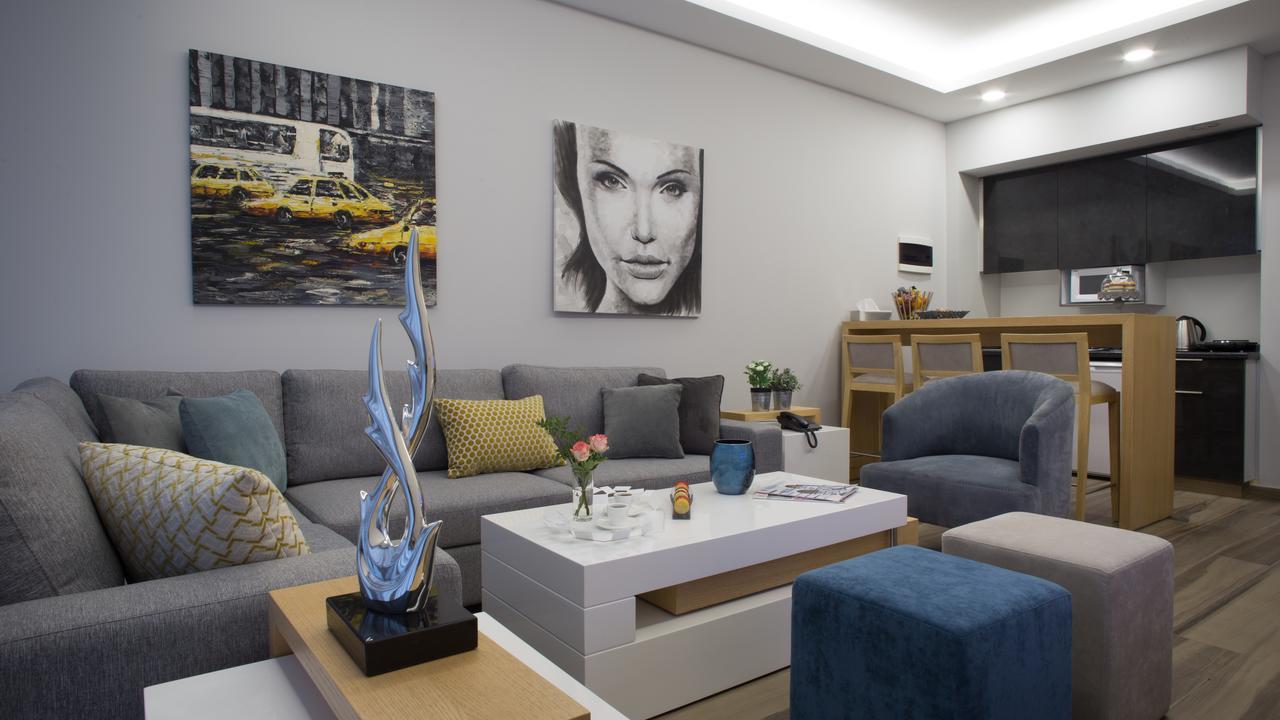 The Stay Furnished Apartments Dbayeh Eksteriør bilde