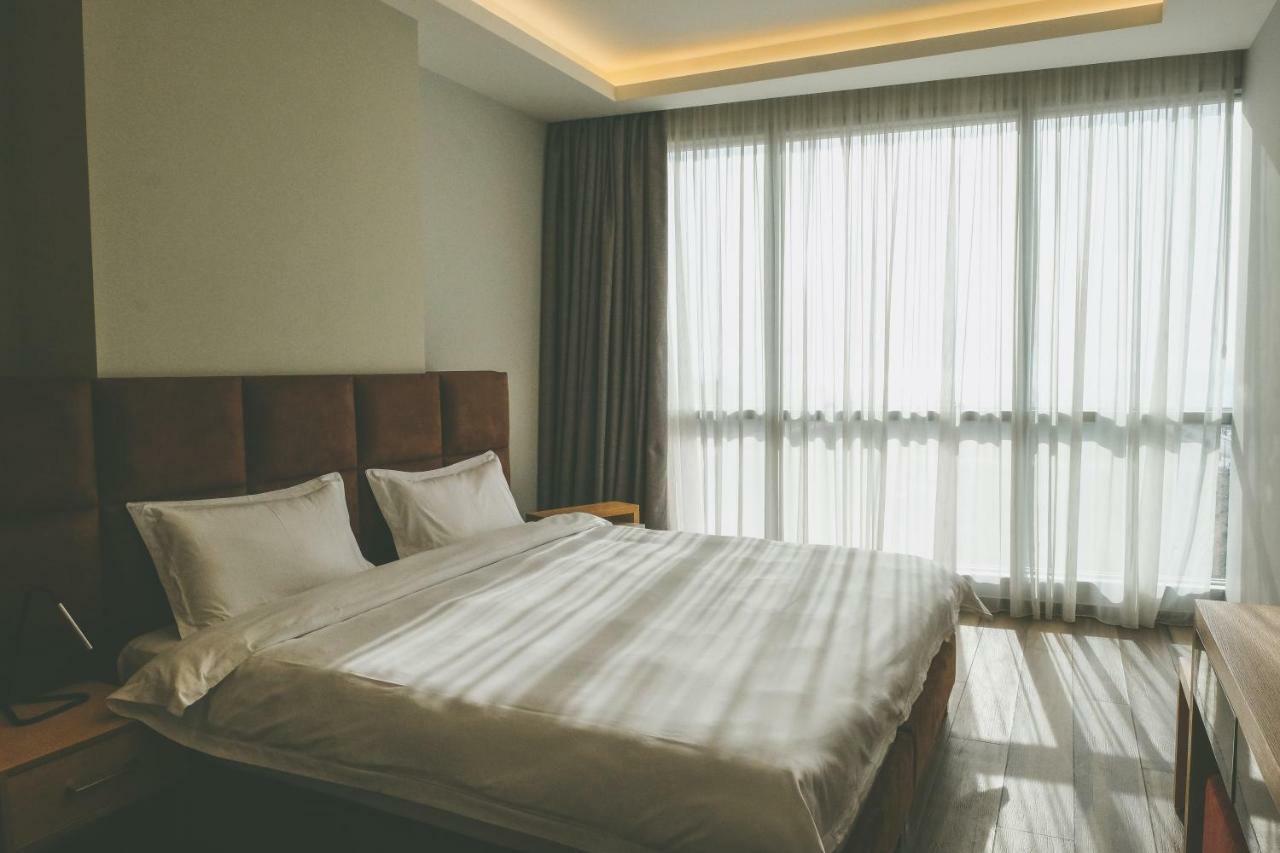 The Stay Furnished Apartments Dbayeh Eksteriør bilde