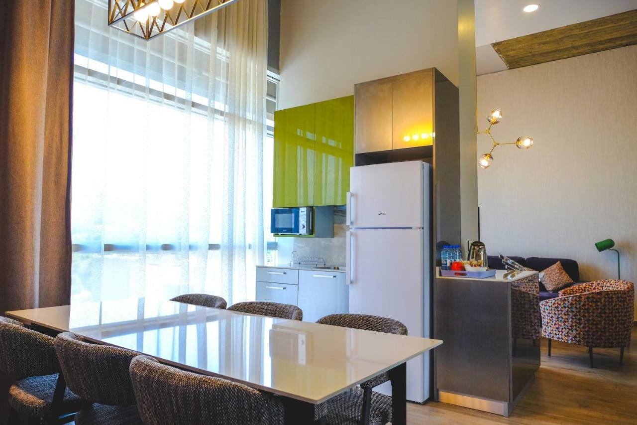 The Stay Furnished Apartments Dbayeh Eksteriør bilde