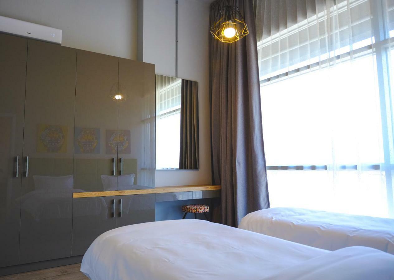 The Stay Furnished Apartments Dbayeh Eksteriør bilde